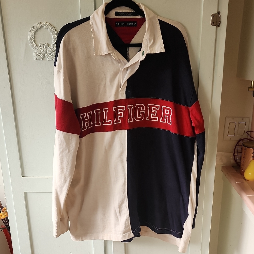 Tommy Hilfiger Split-Panel Rugby Shirt in Navy, Red & Cream